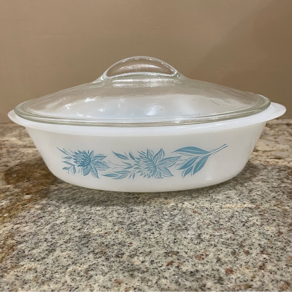 Vintage Glasbake by Jeannette Blue Thistle 1 Qt Casserole Dish with Lid
